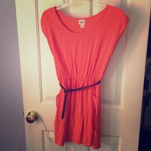 Tangerine dress with belt and pockets